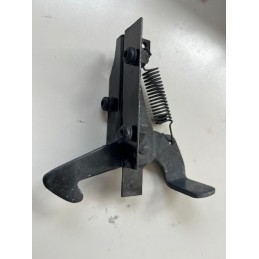 Chiusura cofano Jeep...